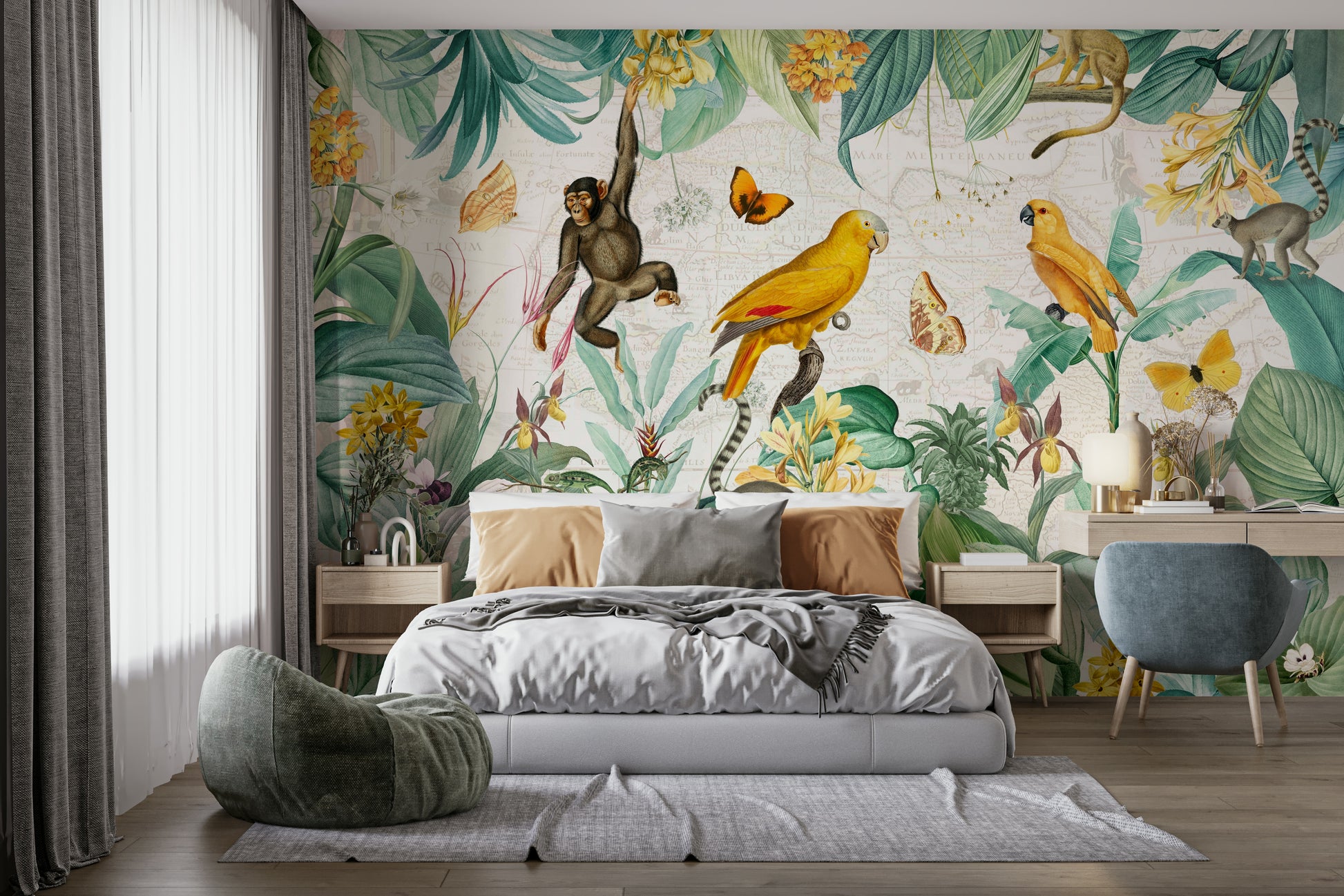 Hand-painted vintage jungle wallpaper

