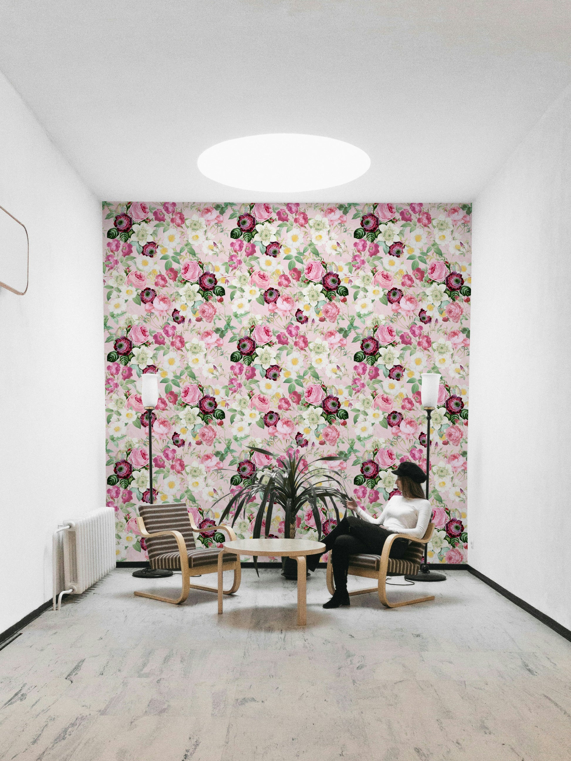 Romantic floral wallpaper for living rooms

