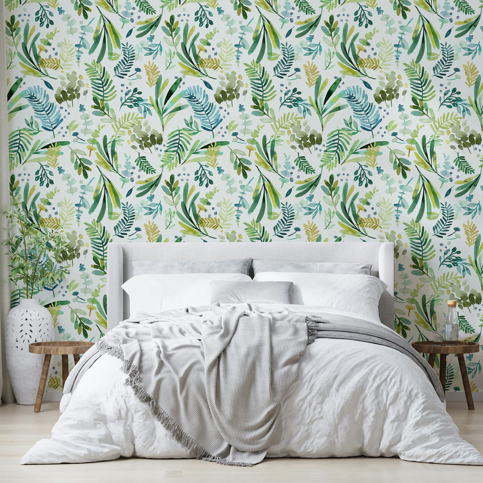 Nature-inspired wallpaper perfect for kitchens and garden rooms.

