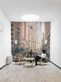 Busy Manhattan street scene.

