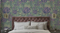 A captivating and elegant vintage floral wallpaper pattern.
