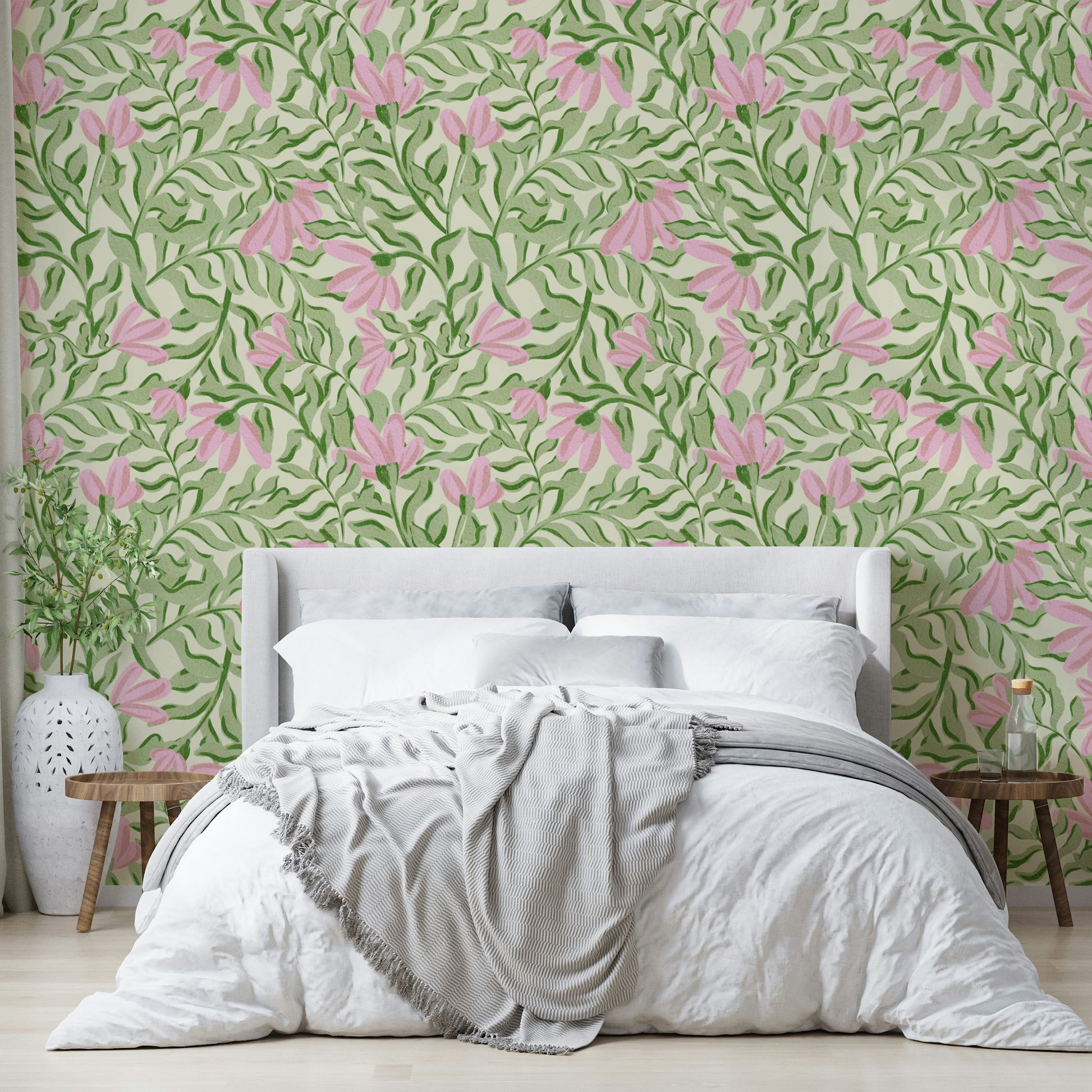 Wallpaper with a timeless floral design.

