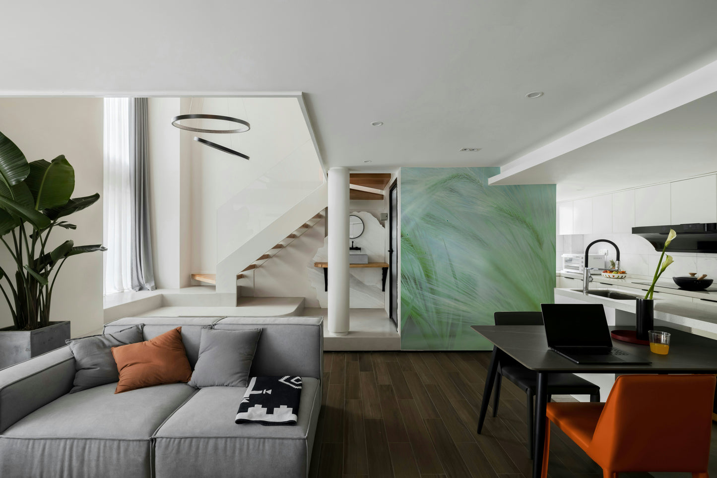 The design has a very polished and peaceful effect on the space.

