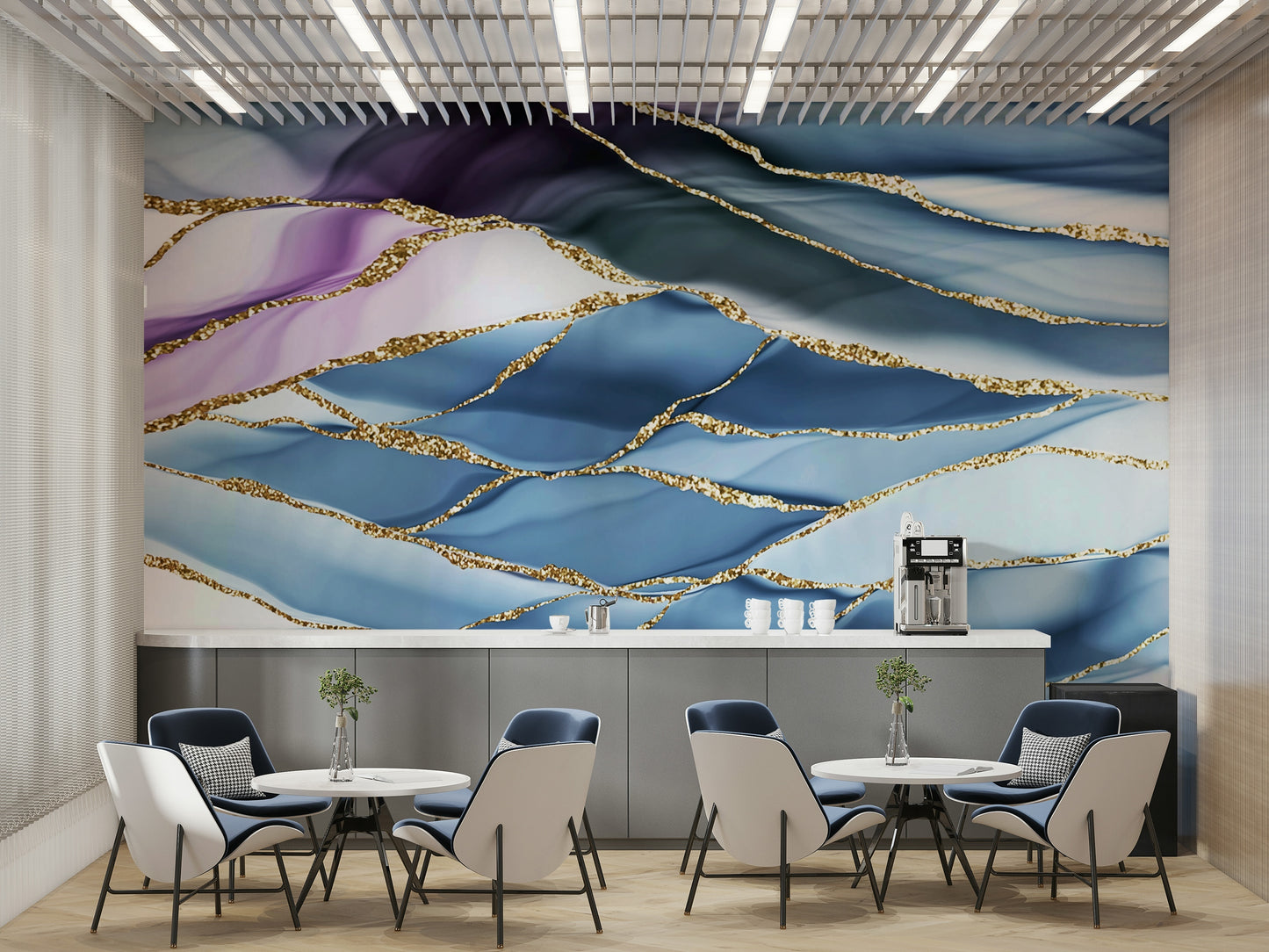 The design has a beautiful, elegant look.

