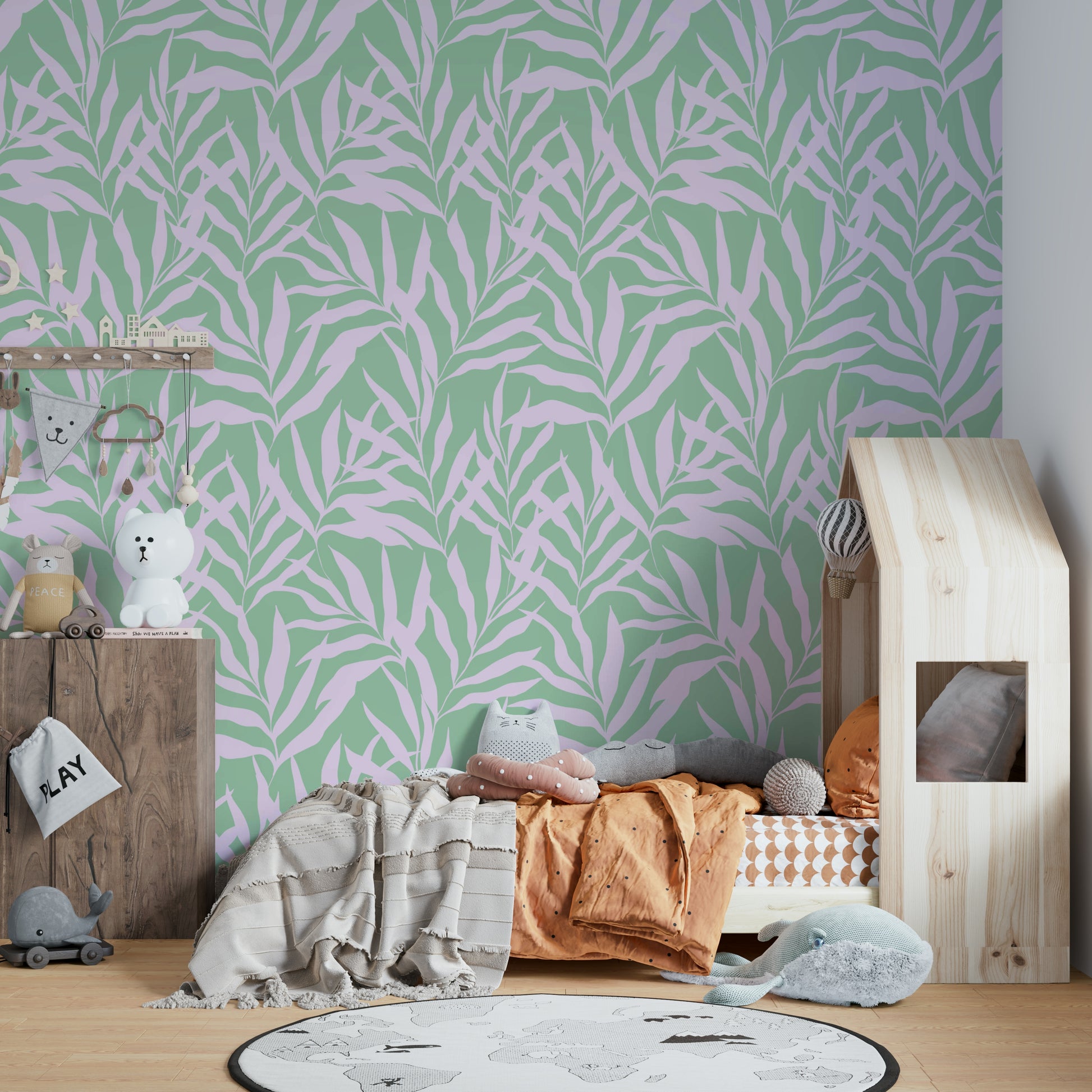 Wavy palms wallpaper with a tropical design

