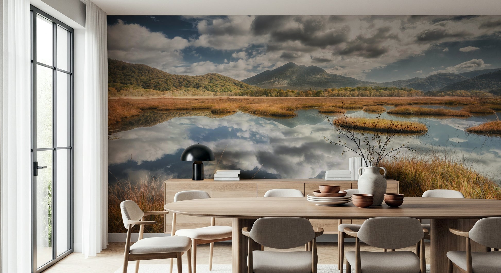 Reflected Vista wallpaper, wide open marsh, clear water reflection.