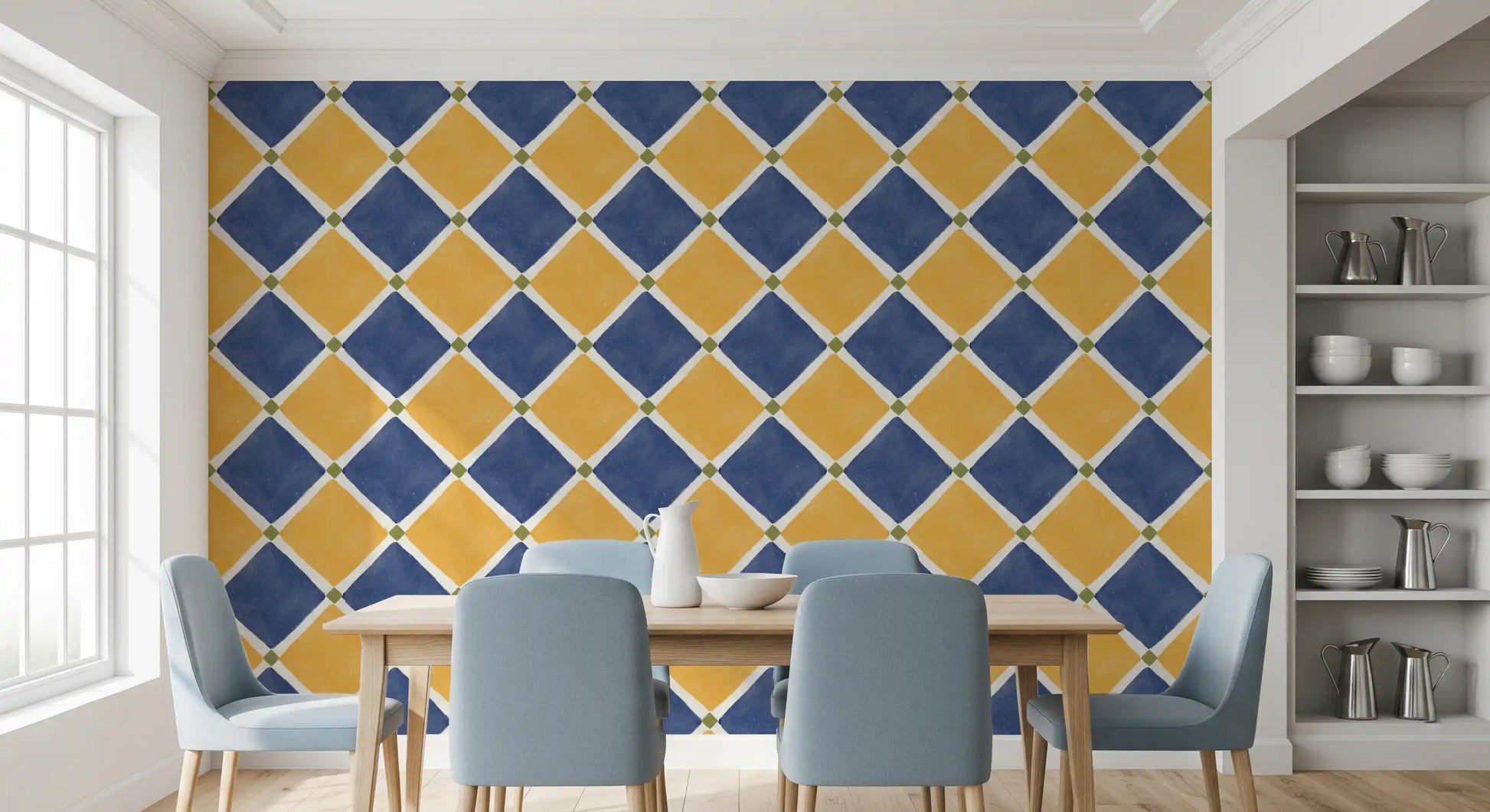 Mediterranean pattern wallpaper in classic Dining seating area
