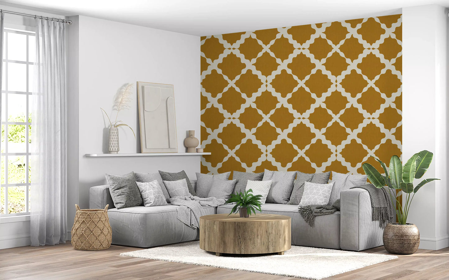 Honey-toned background calms a Living room inside the Textured Lattice Trellis wallpaper.