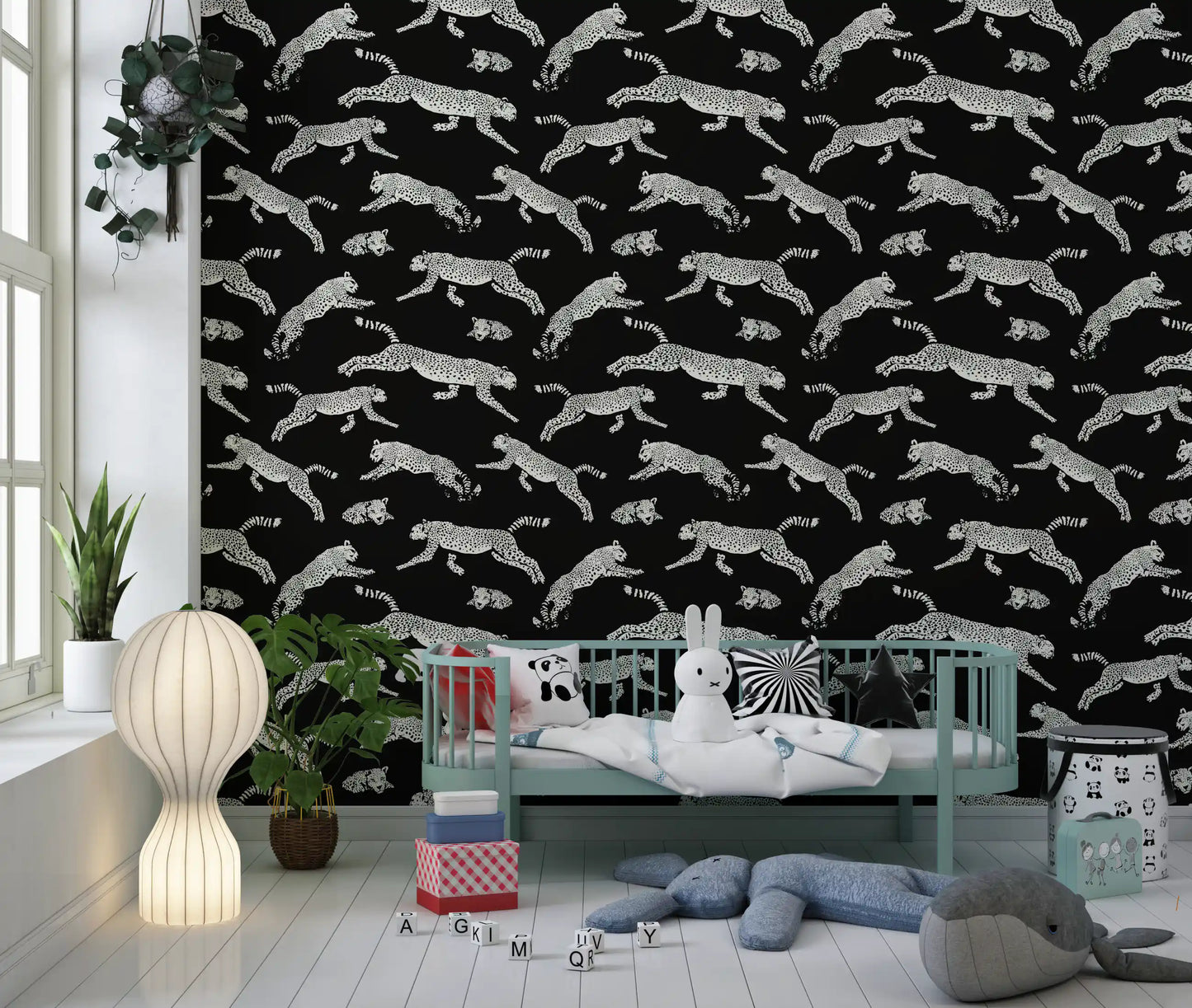Monochrome Cheetah Motion Pattern Wallpaper⁠