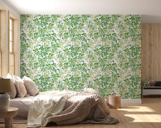 Verdant Woodland Foliage and Berries Wallpaper⁠