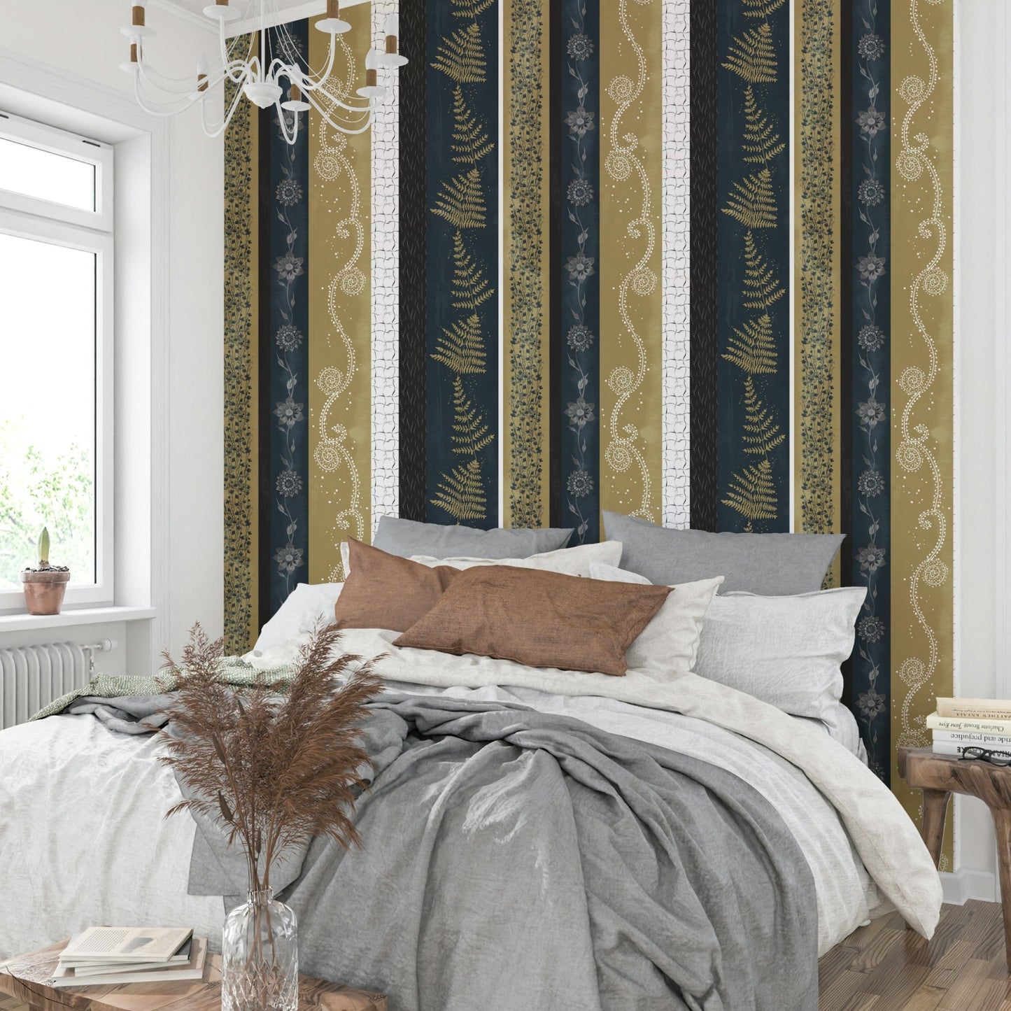 Close-up of the gold-toned floral stripe.

