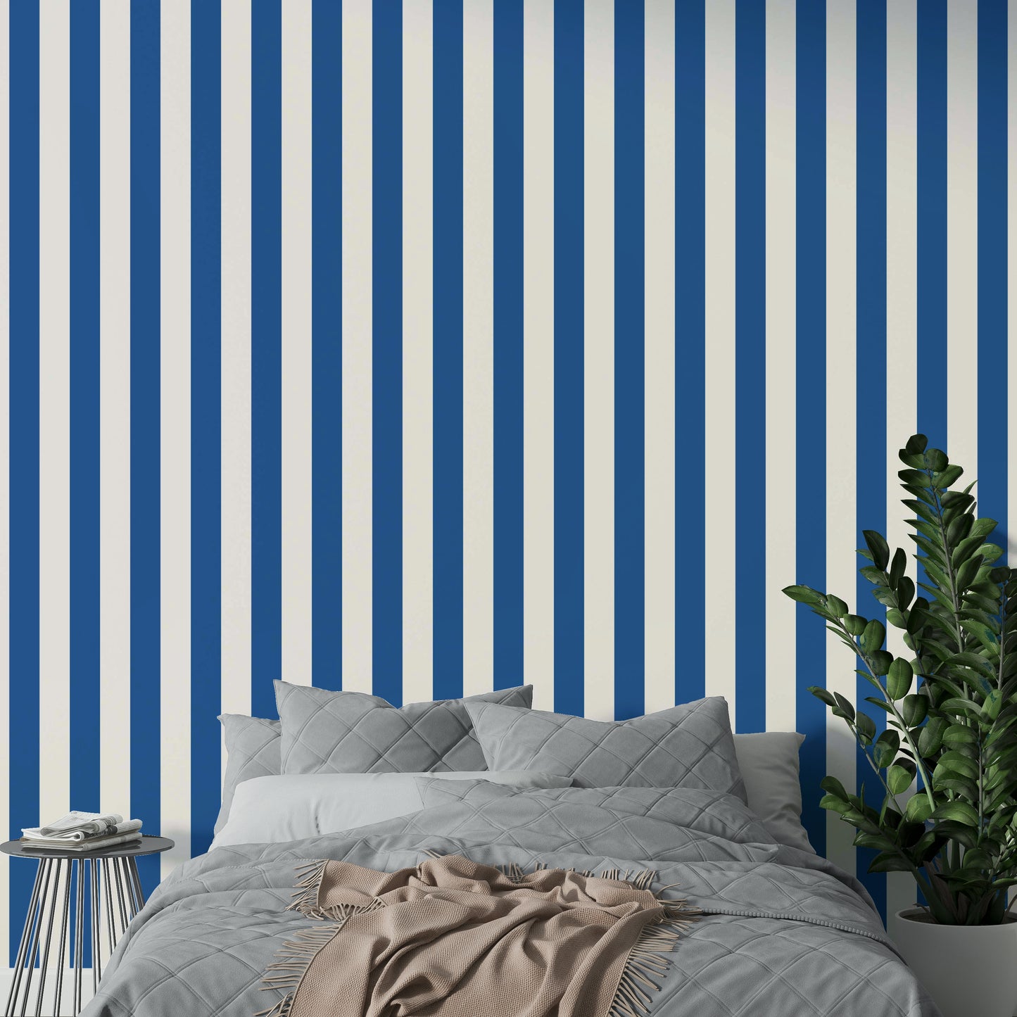 Beige and navy vertical stripes for coastal décor

