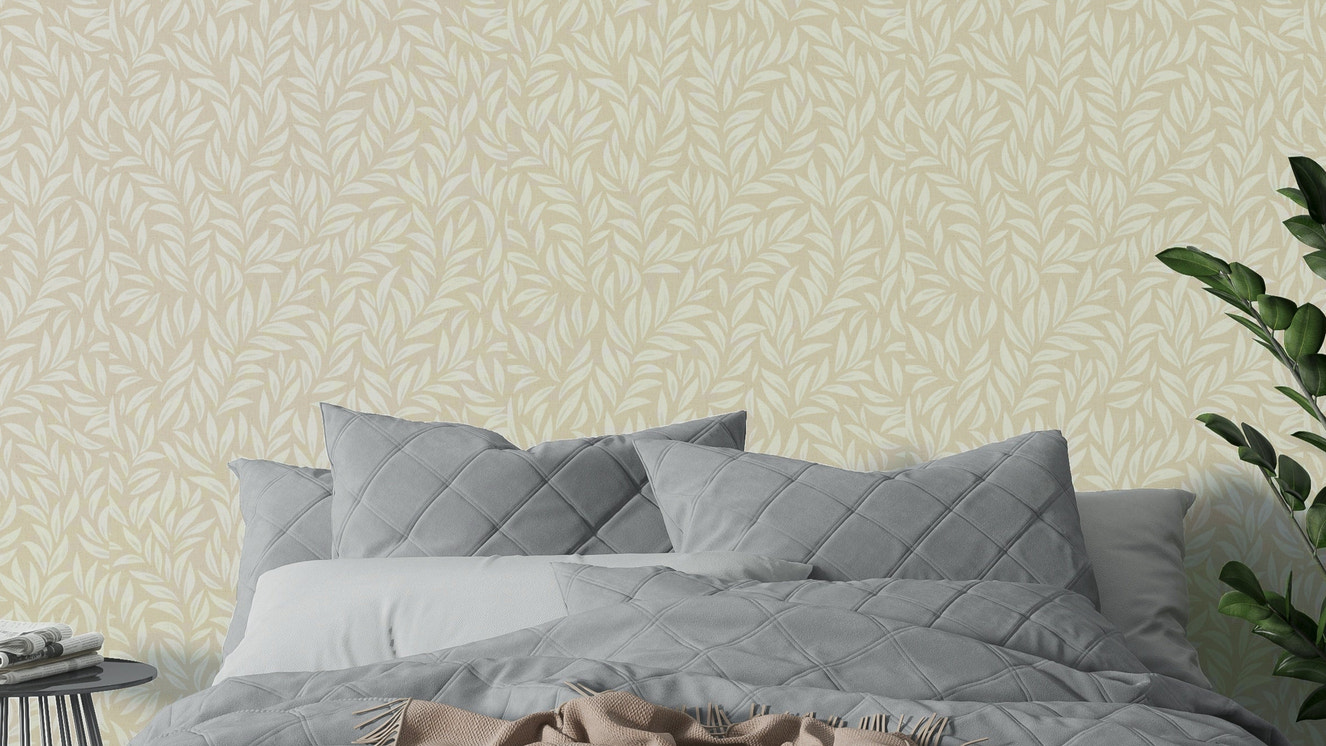 Light beige wallpaper with organic leafy motifs

