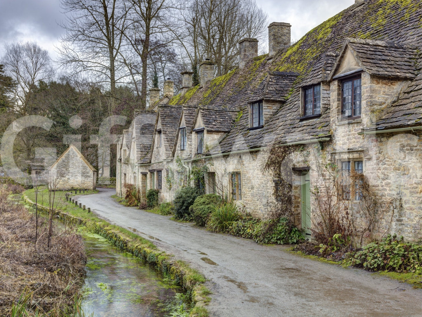 The Bibury Bliss mural gives the space a timeless and classic feel.


