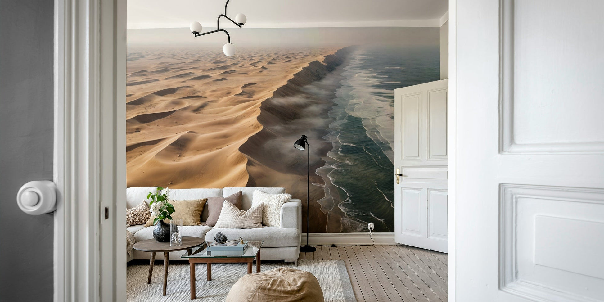 The feeling is one of fresh elegance.

