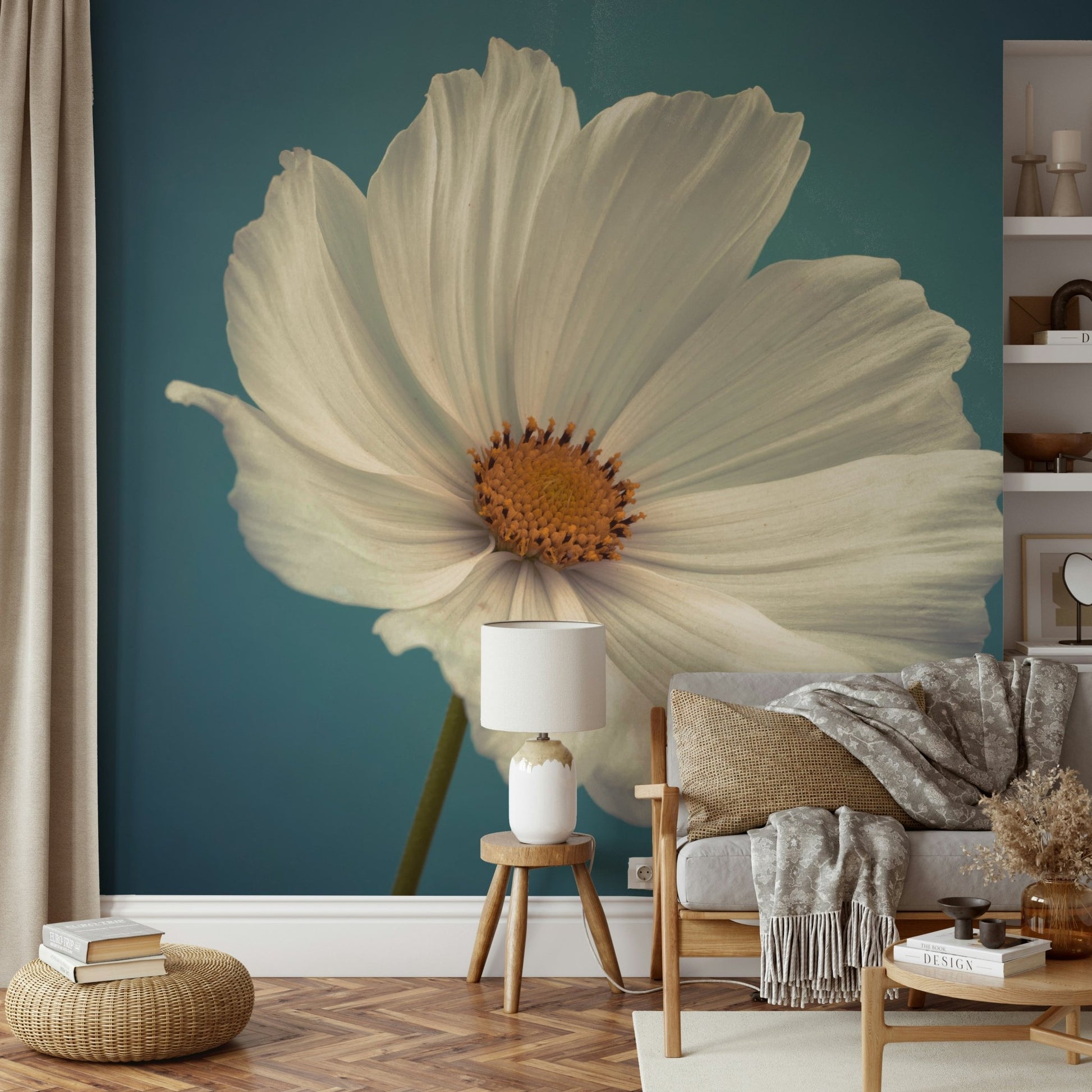 Elegant floral design with a simple yet sophisticated look

