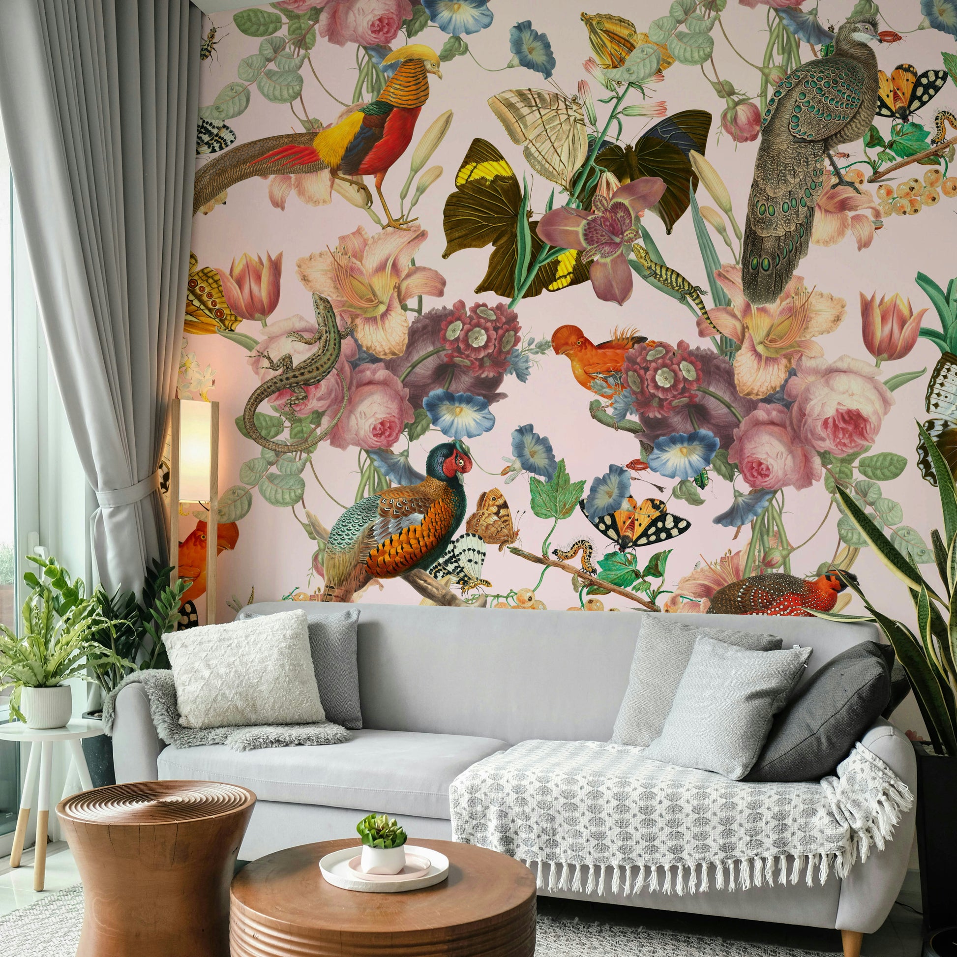 Playful and vibrant mural with modern artistic design.

