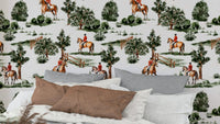 Wallpaper with a painting of British hunting riders.

