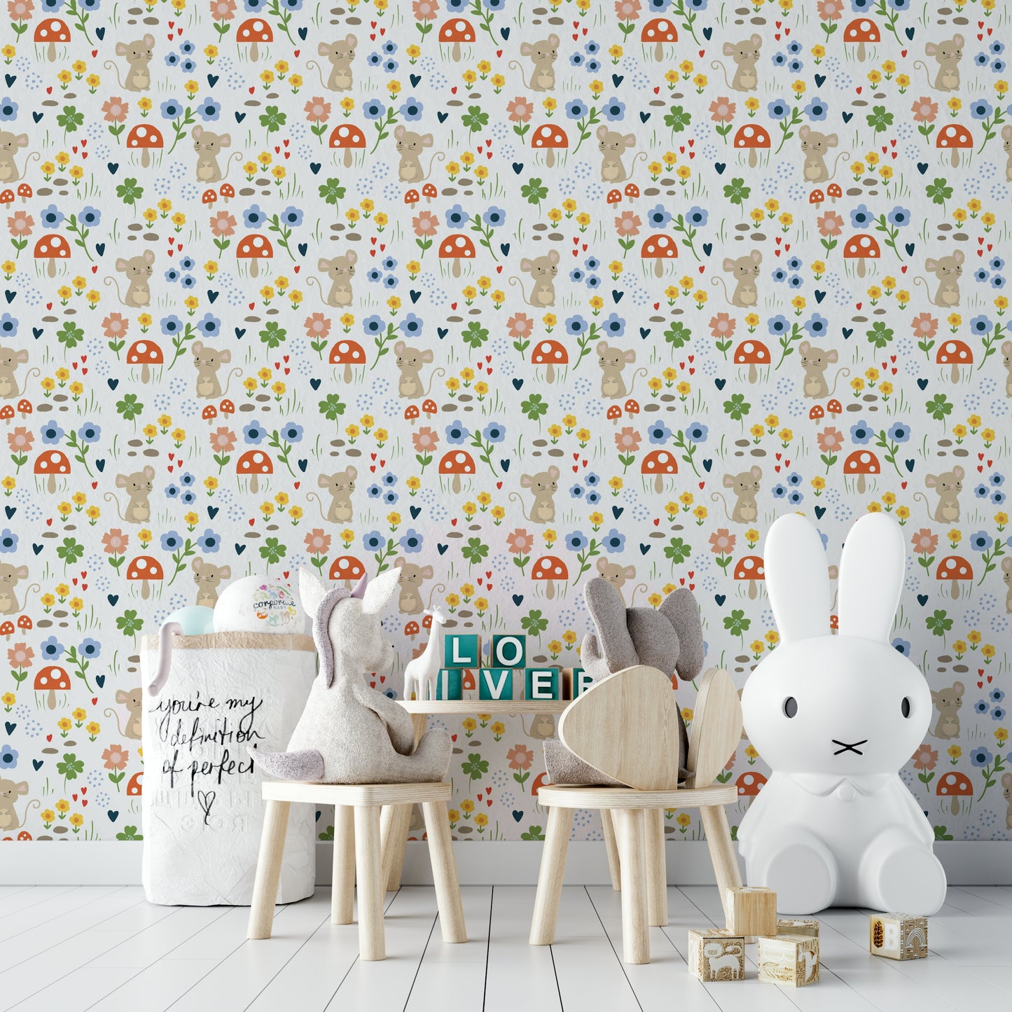 Garden mouse with toadstool wallpaper


