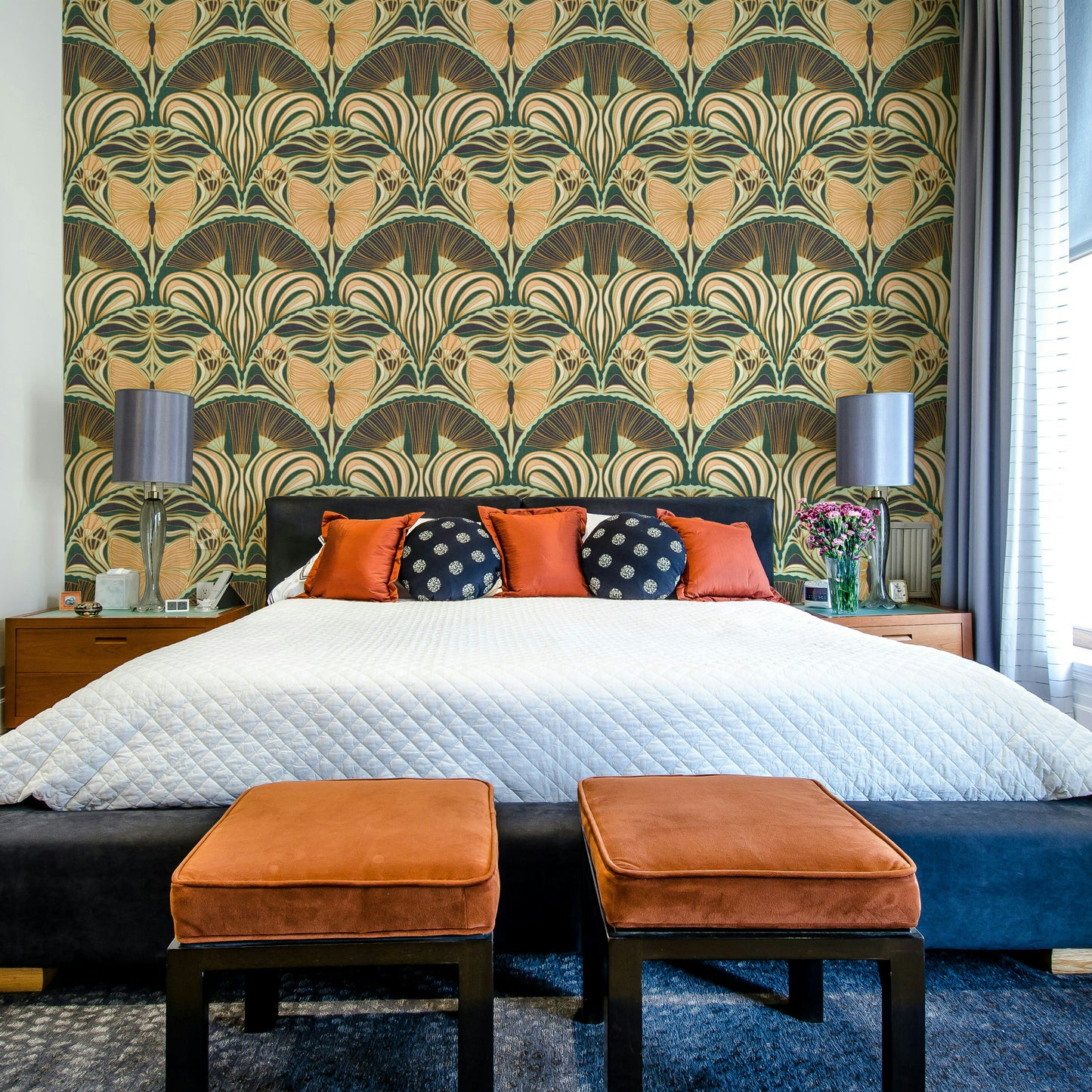 Luxurious wallpaper with Gatsby fan and butterflies

