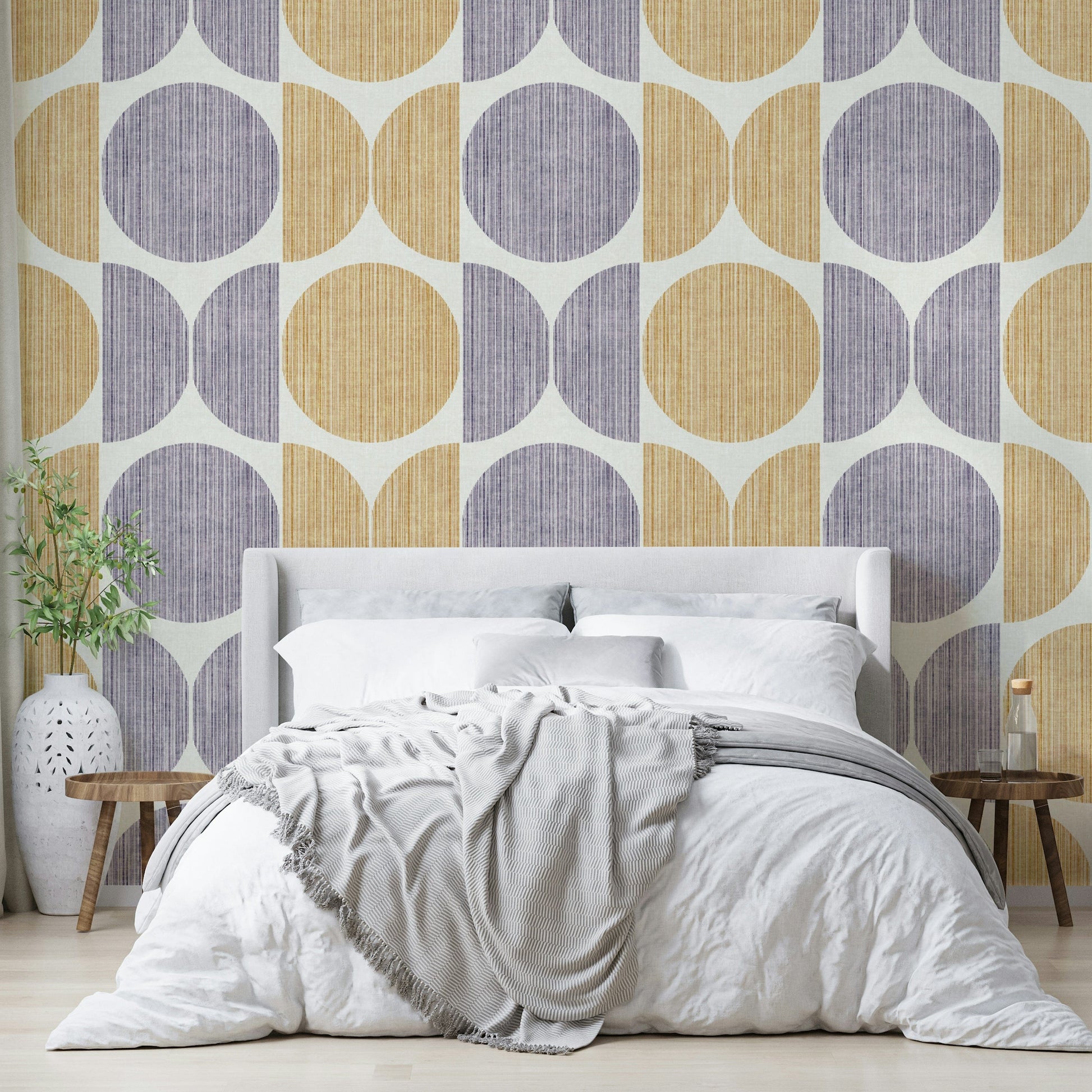 A graceful subtle circle wall mural in contrasting tones.

