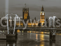 Beautiful night view of London, perfect for living rooms or offices

