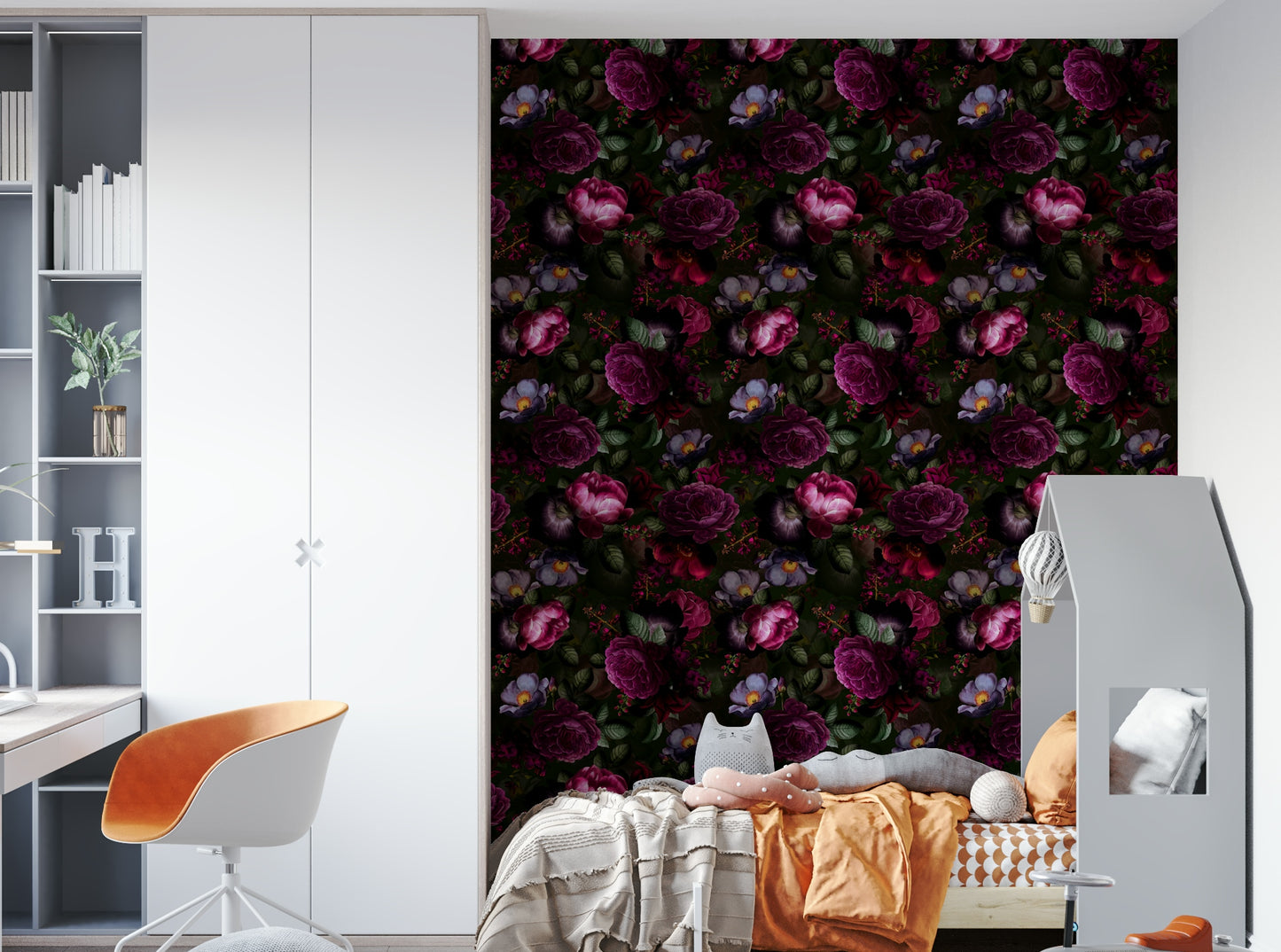Intricate dark floral wallpaper with moody tones for sophisticated décor.

