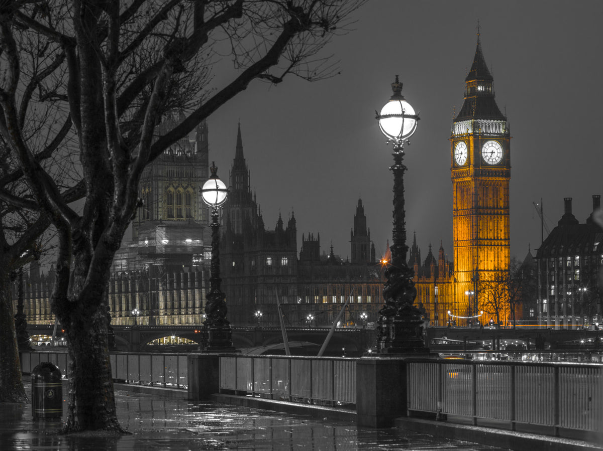 Big Ben: Noir Glow Wall Mural in your room