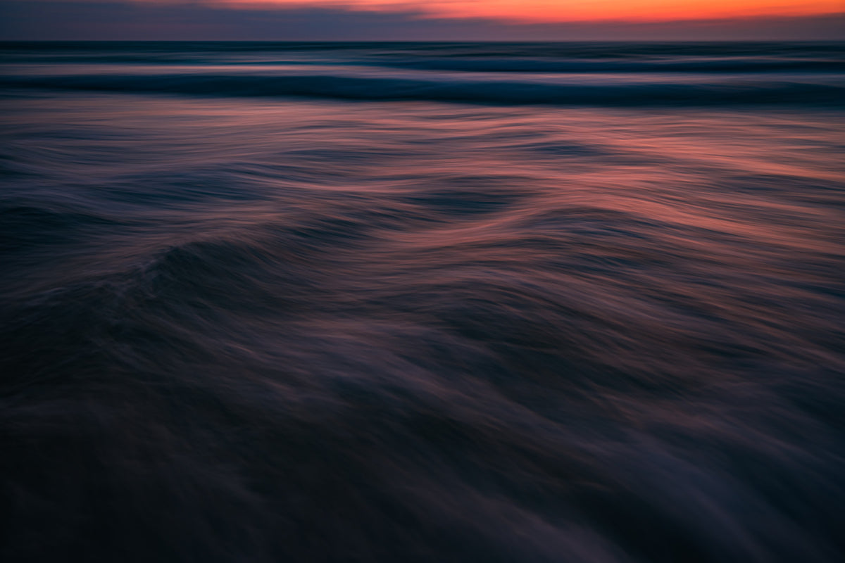 The Uniqueness of Waves LIV Wall Mural in your room