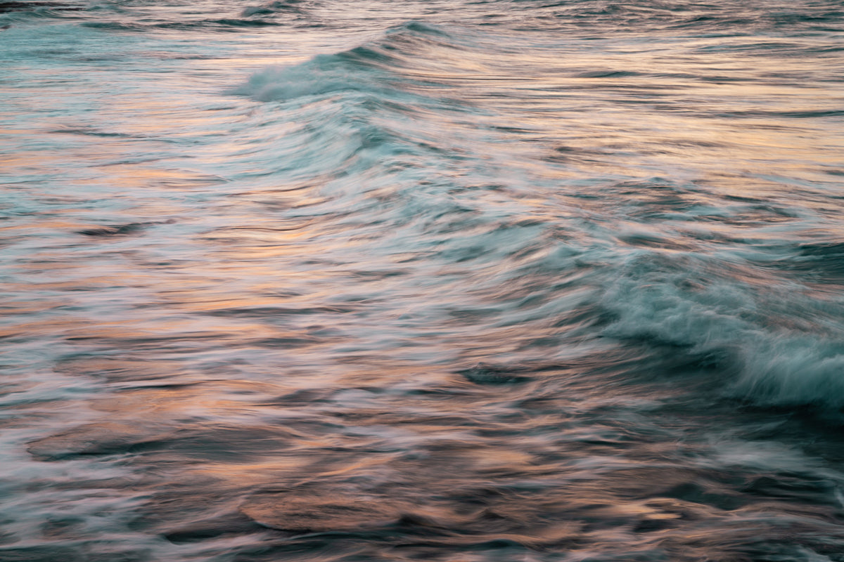 The Uniqueness of Waves XXXVI Wall Mural in your room — zoomed
