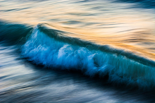 The Uniqueness of Waves XI Wall Mural
