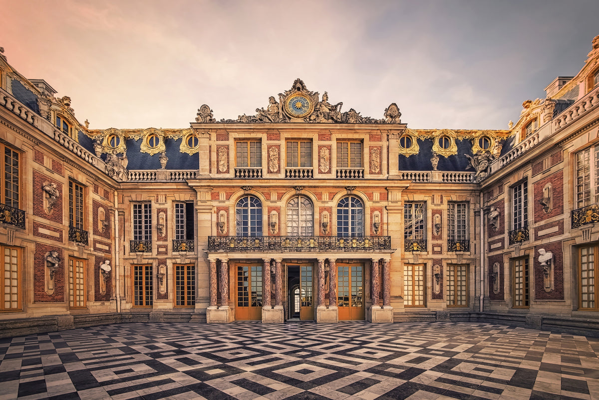 Versailles Majesty Wall Mural in your room — zoomed