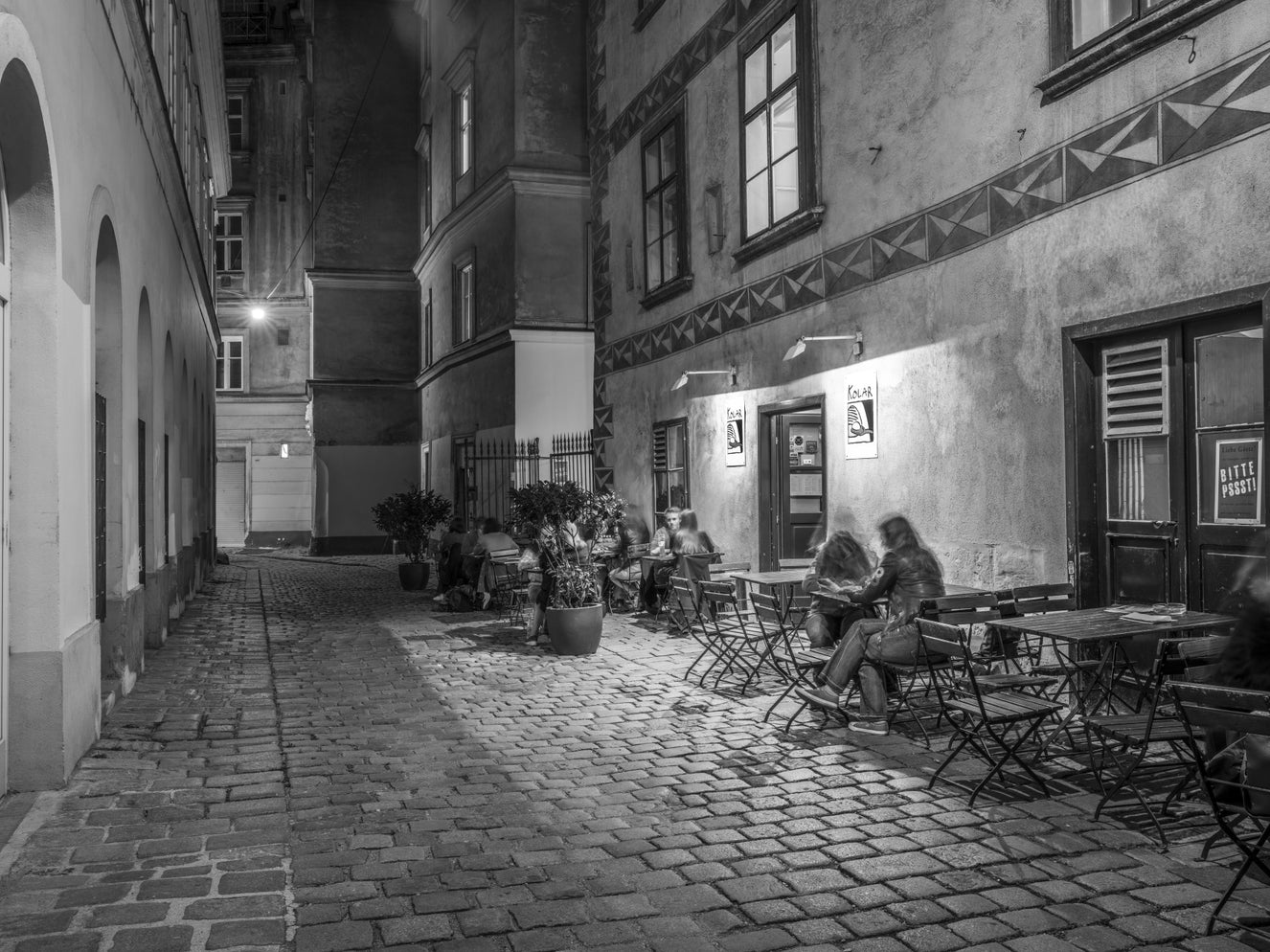 Street cafe in Vienna Wall Mural
