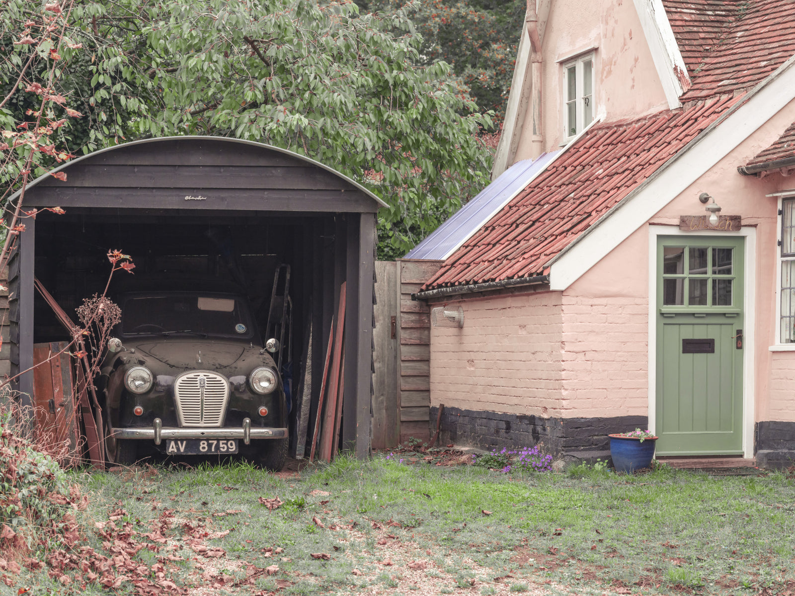Vintage Car Hideaway Wall Mural