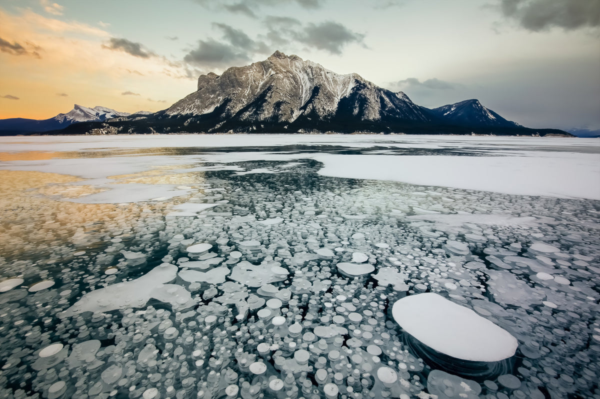 Frozen Bubbles: Mountain Vista Wall Mural -2414949 in your room