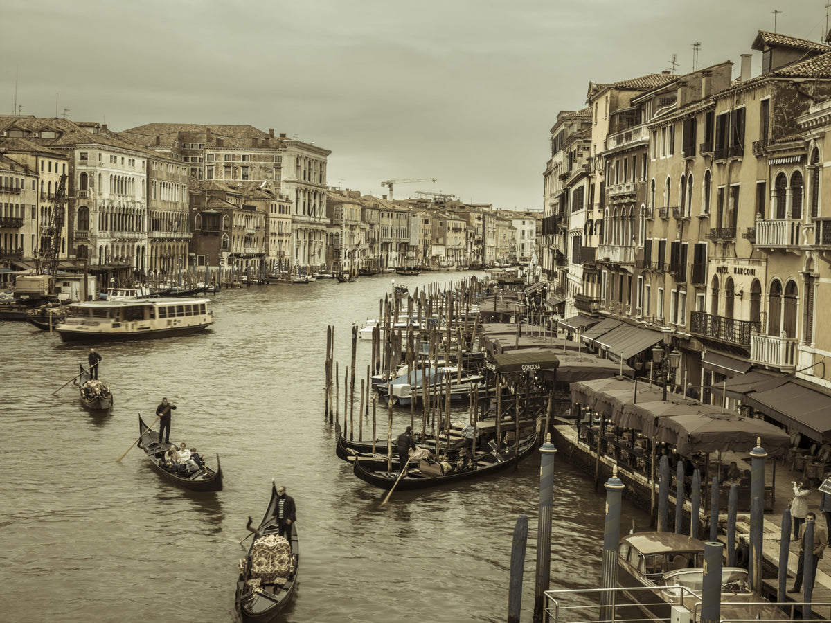 Historic Grand Canal Wall Mural in your room