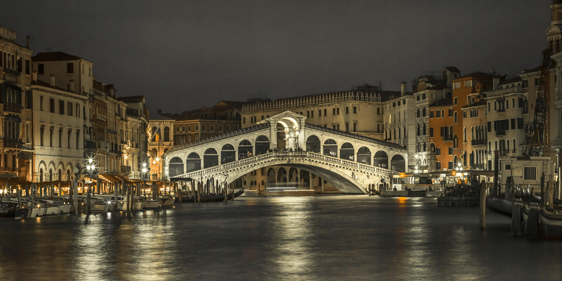Rialto's Night Wall Mural