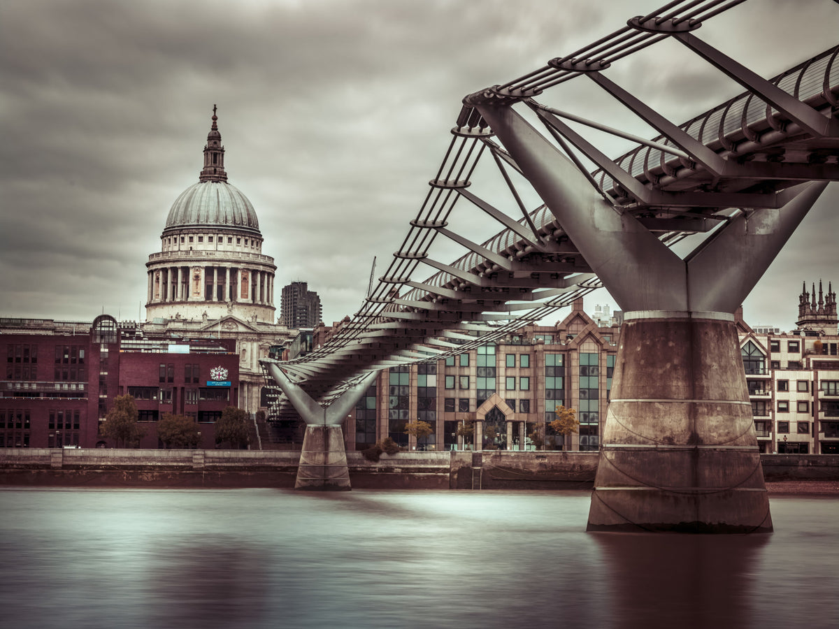 London Millennial Bridge Vista Wall Mural in your room