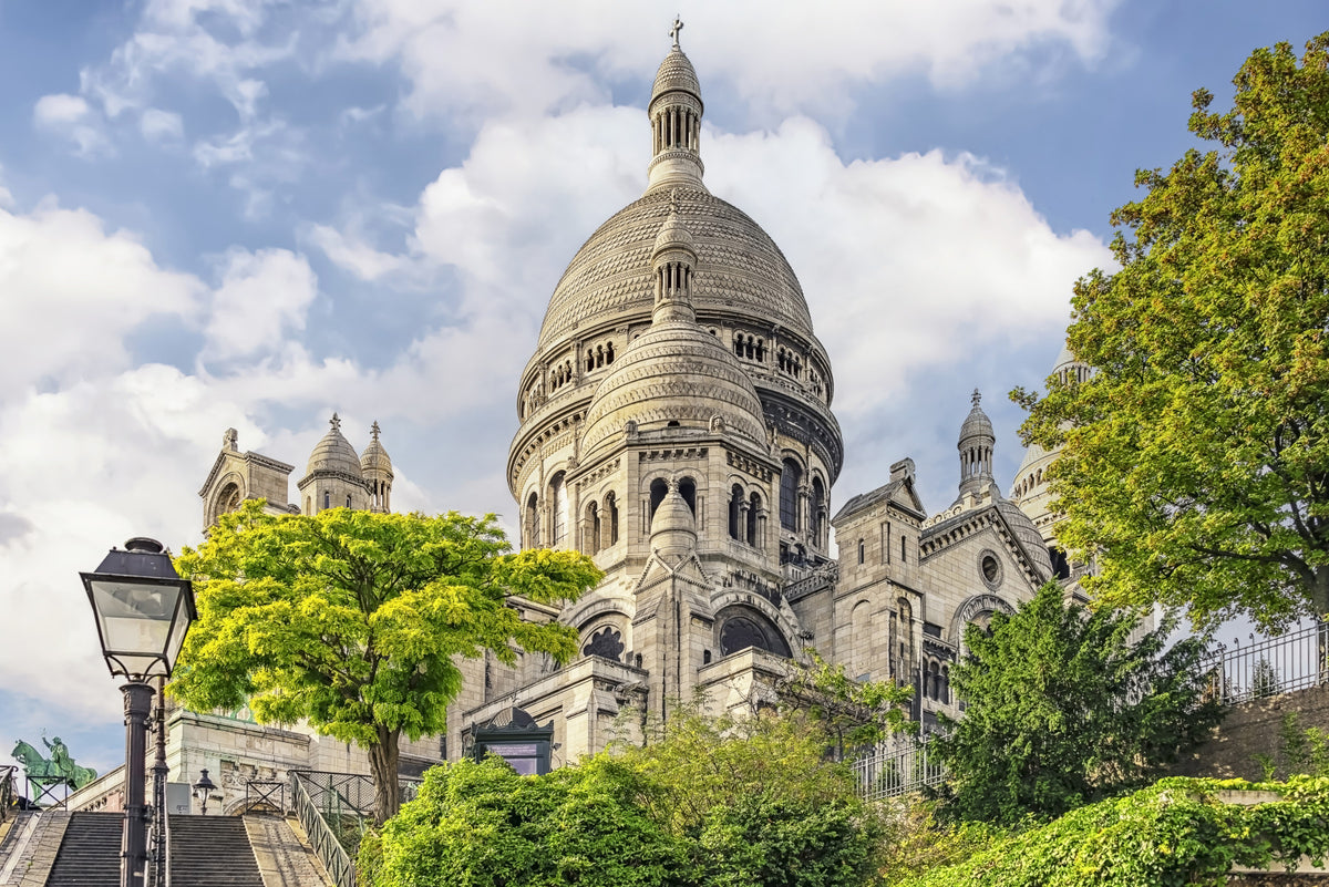 Sacré-Cœur Majesty Wall Mural in your room