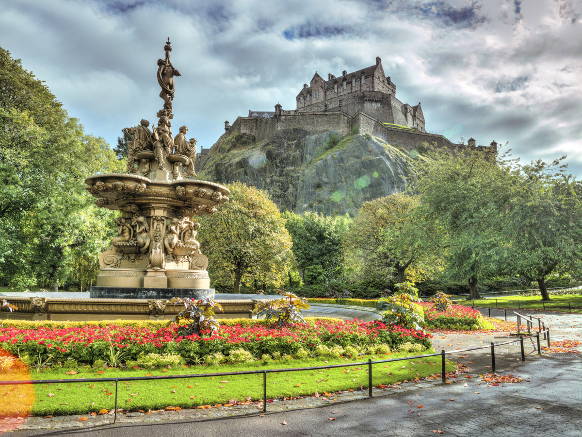 Edinburgh Castle View Wall Mural