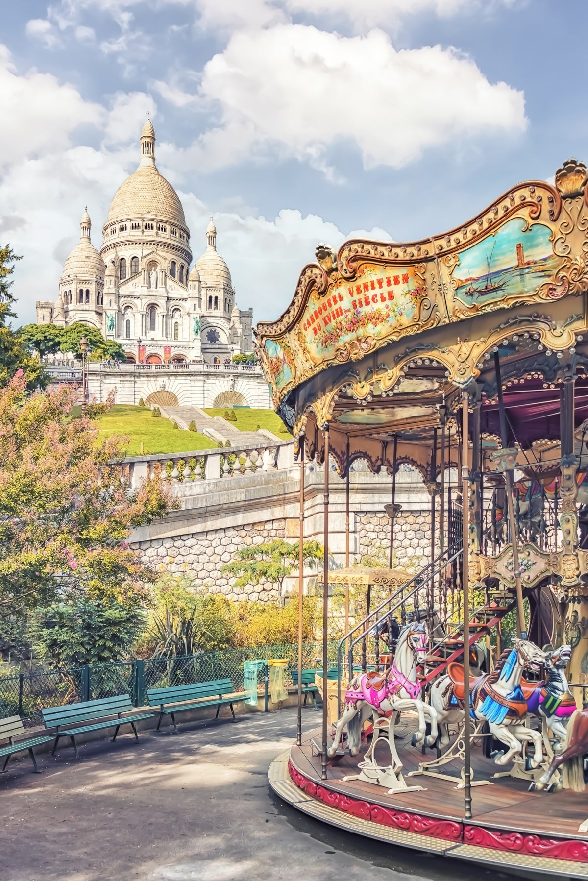 Montmartre Melody Wall Mural in your room