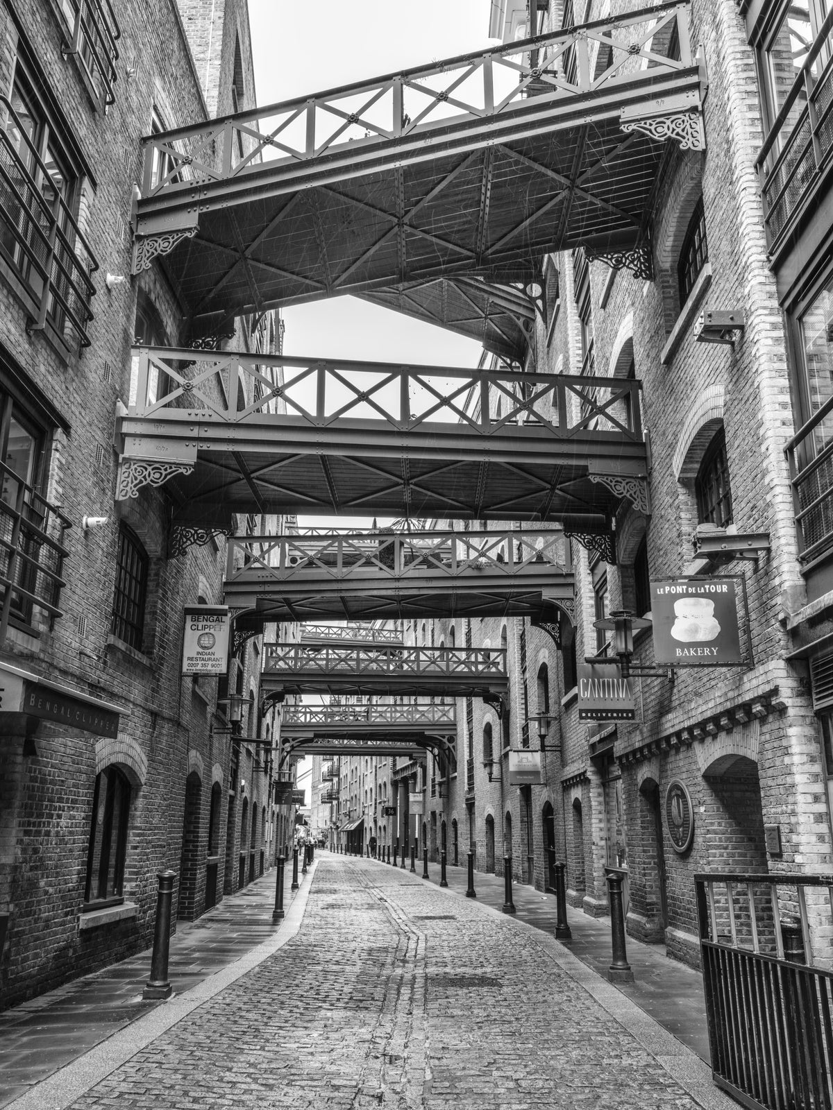 Historic London Walkways Wall Mural in your room