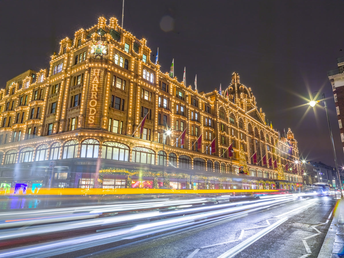 London Landmark Evening Illumination Wall Mural in your room — zoomed