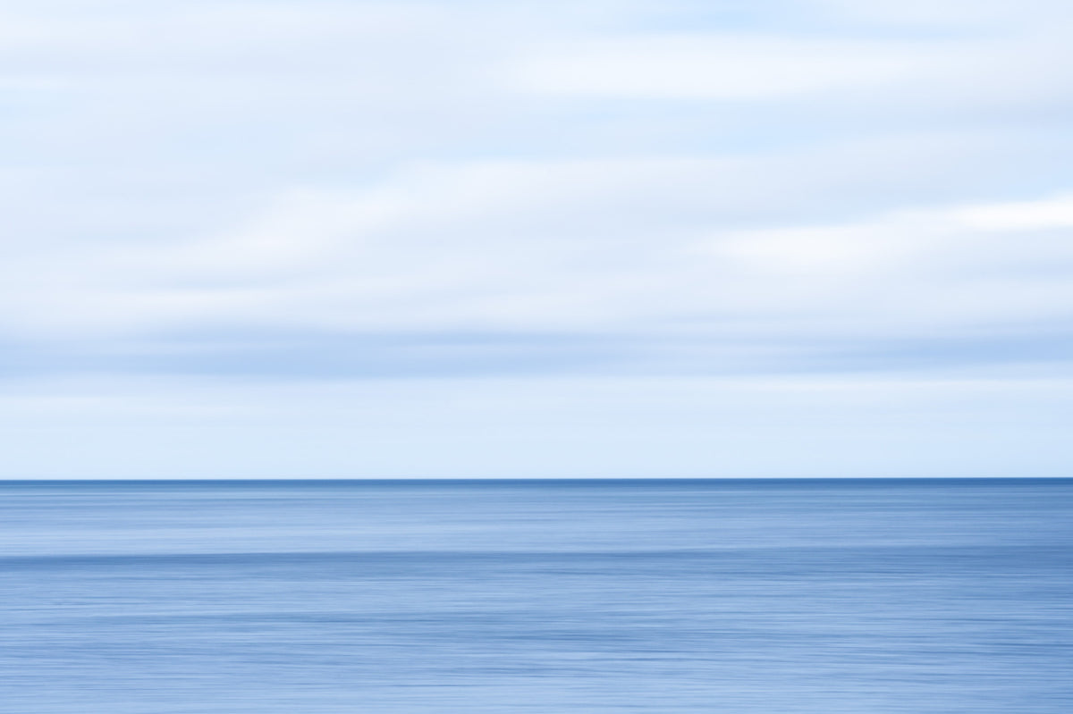 Serene Blue Horizon Seascape Wall Mural in your room — zoomed
