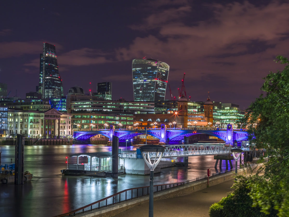 Thames River Urban Night Wall Mural in your room — zoomed