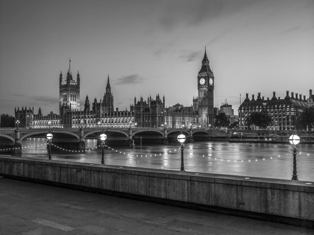 Westminster Riverside Twilight Wall Mural in your room