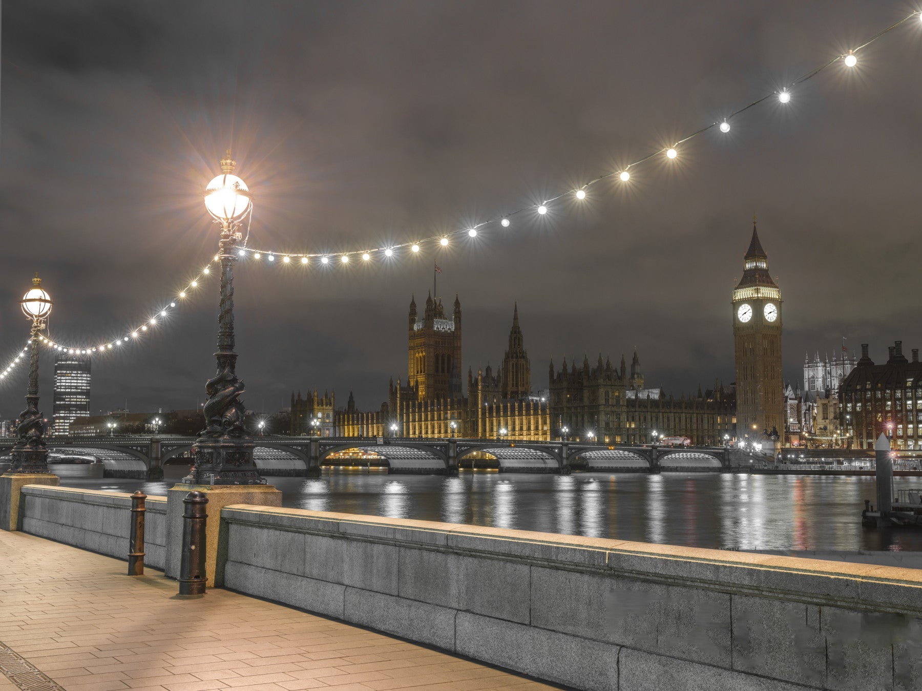 Living room glows under the Thames Riverfront Twilight wall mural at night GD12841
