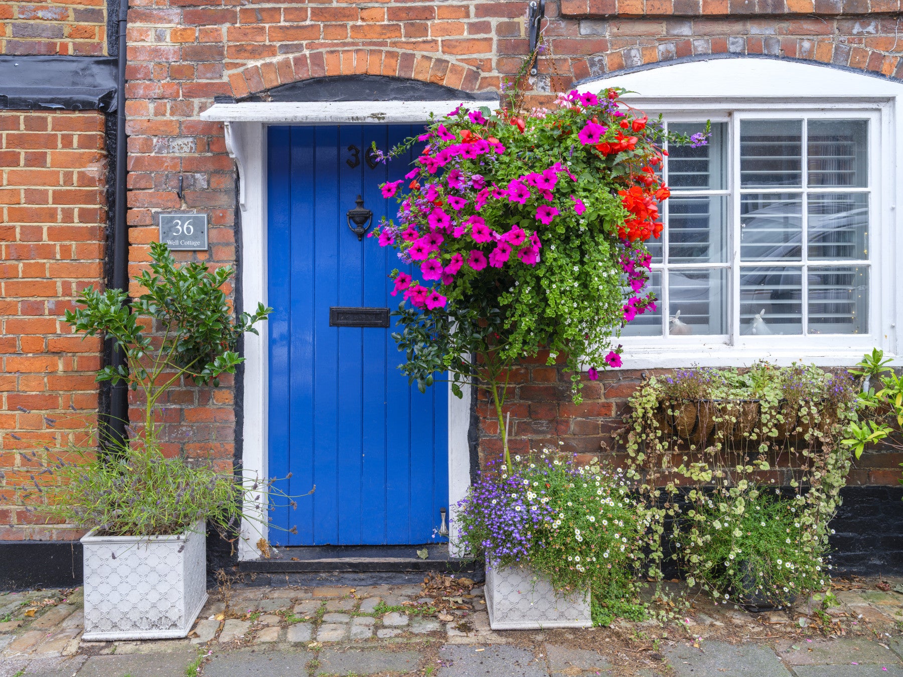 Rustic Floral Cottage Entryway Wall Mural