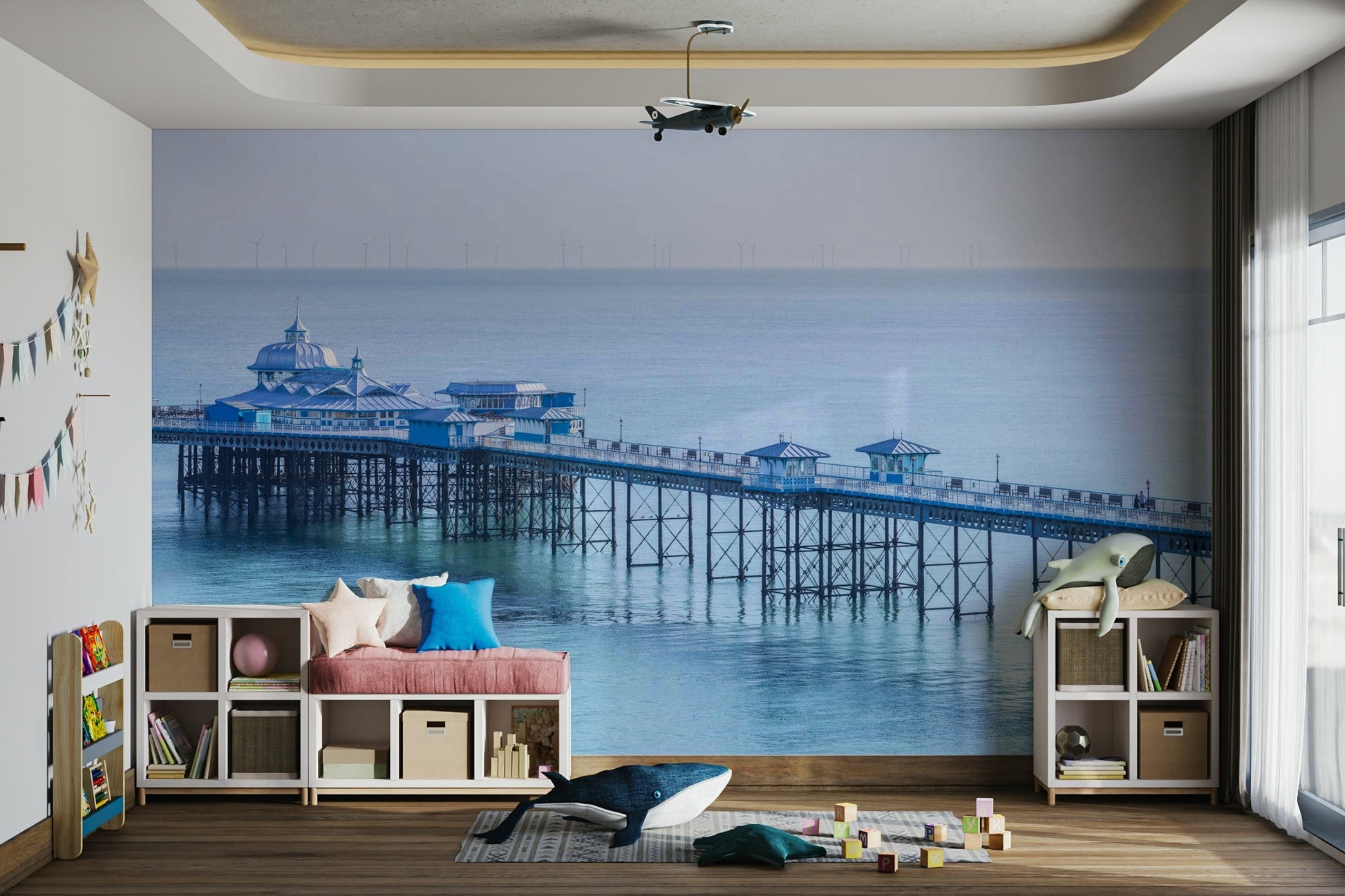 Intricate pier structure.

