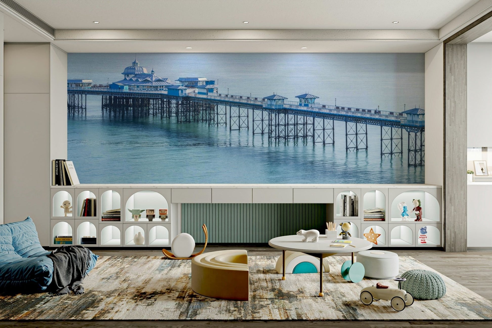 Llandudno Pier stretching into the sea.


